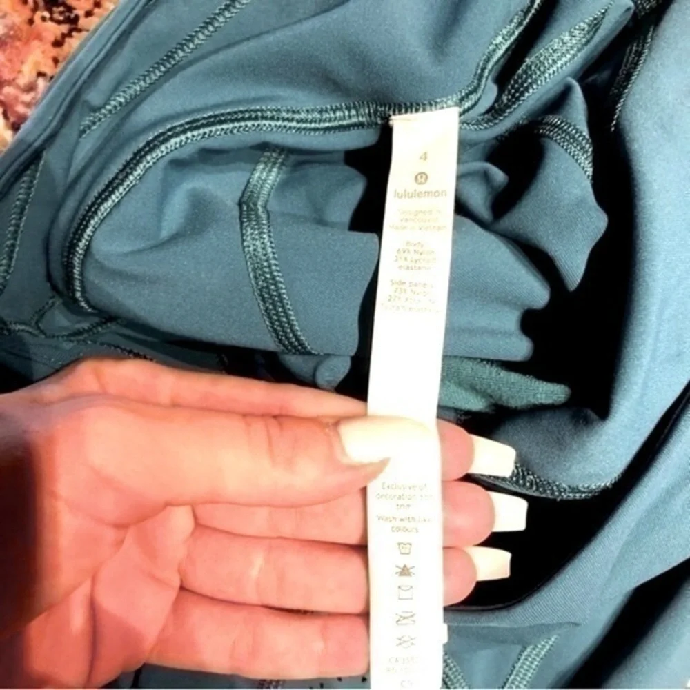 NWOT | lululemon | Blue Leggings